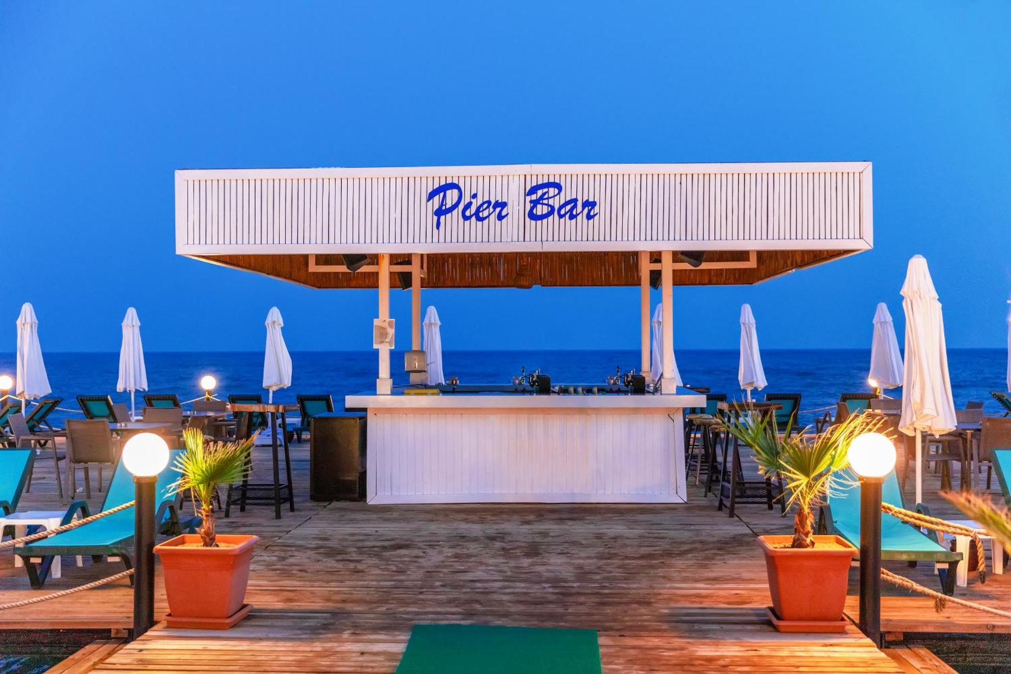 Crystal Centro Resort - Ultimate All Inclusive Antalya Exterior photo
